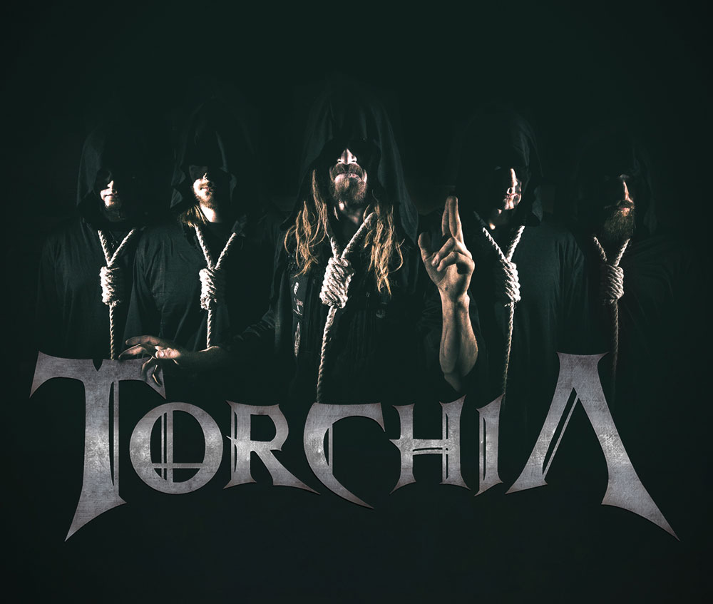 TORCHIA - werkeln derzeitig eigrig an ihrem Debüt Album 